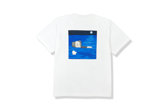 KAWS X UNIQLO UT SHORT SLEEVE ARTBOOK COVER T-SHIRT WHITE (Kids)